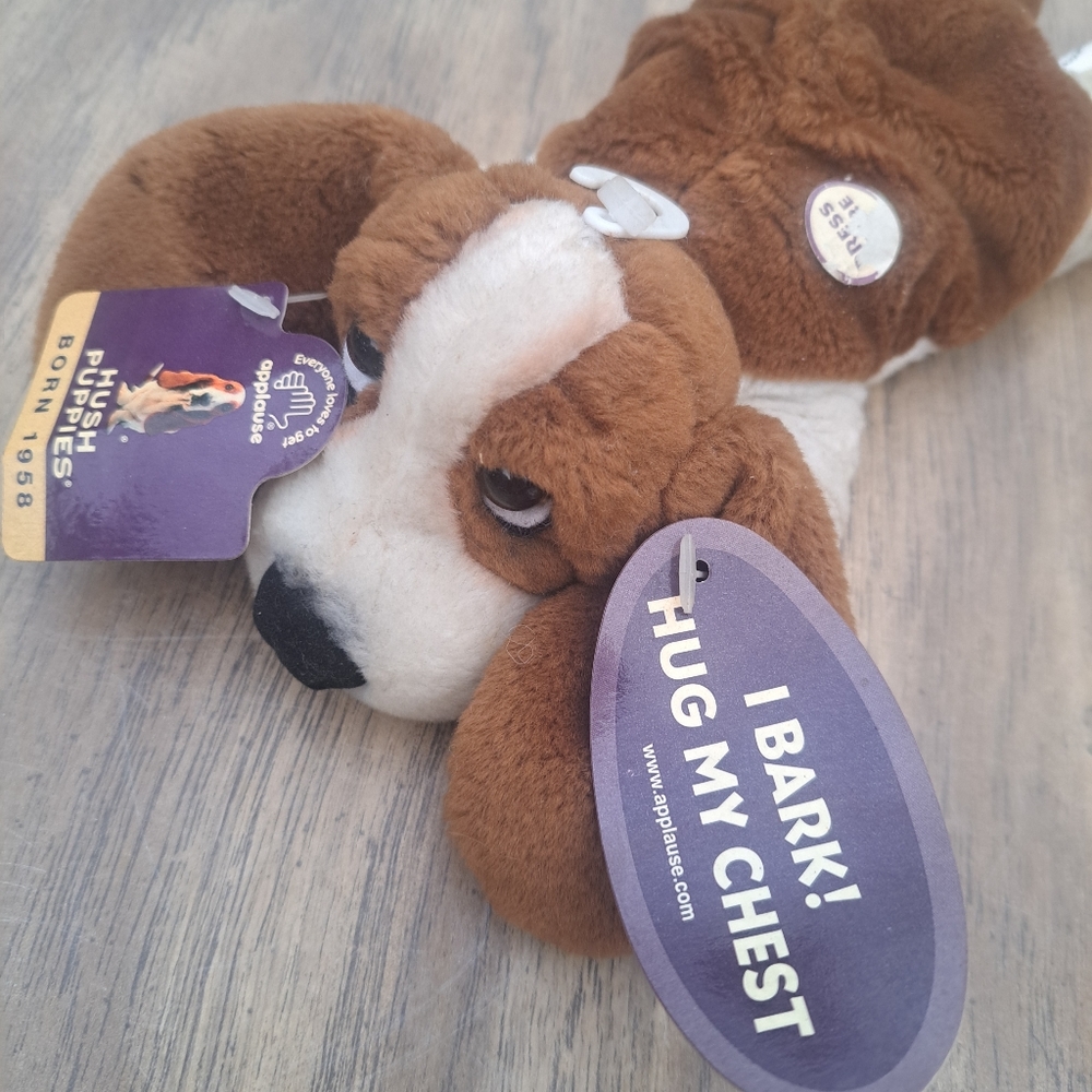 Rare Hush puppy new with tags Born 1958🐶🐕